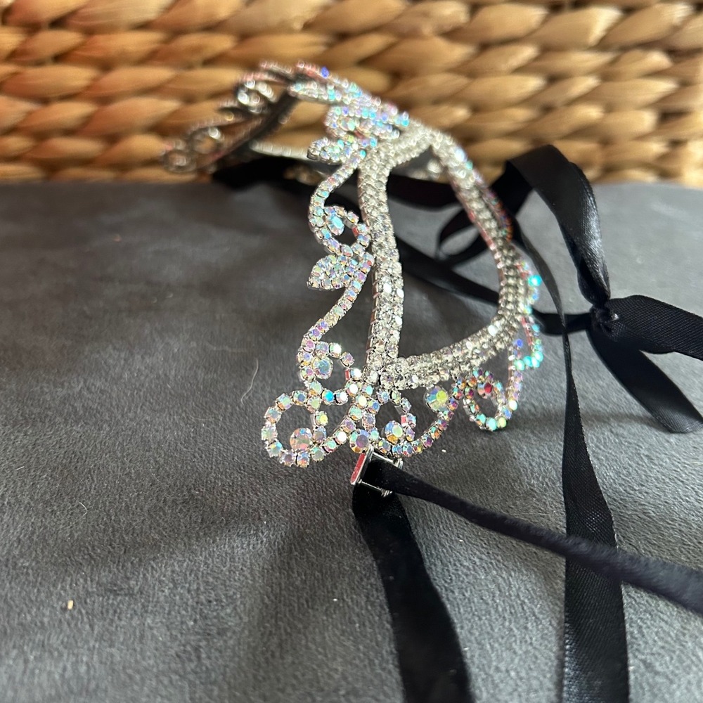 Rhinestone Masquerade Mask Iridescent AB Crystal Filigree Eye Mask Prom Party - Picture 4 of 4